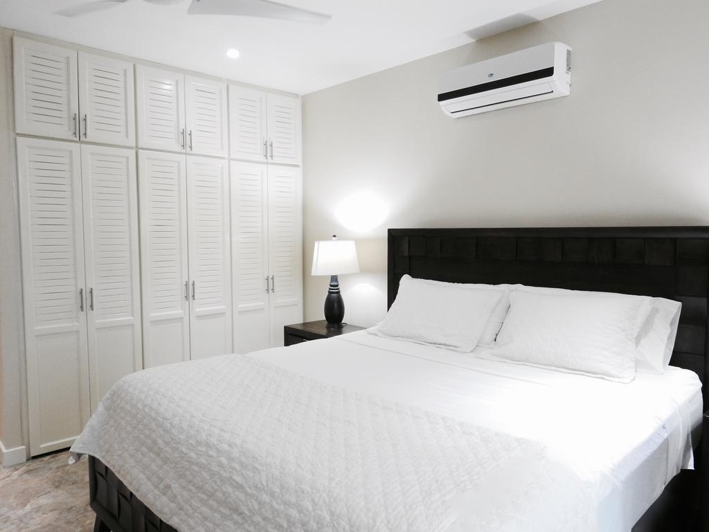The Elephant Castle Beach Front Penthouse Мануэль-Антонио Экстерьер фото
